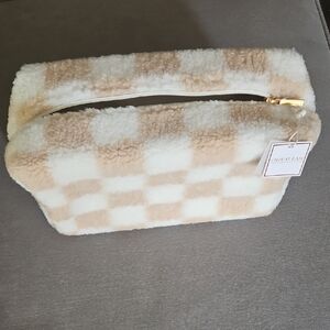 Shiraleah Chicago Andie Sherpa Zip Pouch NWT